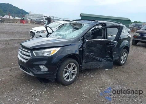 2018 Ford Escape Se z USA, uszkodzony, nr VIN 1FMCU9GD1JUB28557